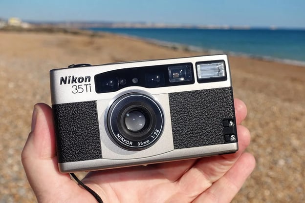 The-Nikon-35Ti